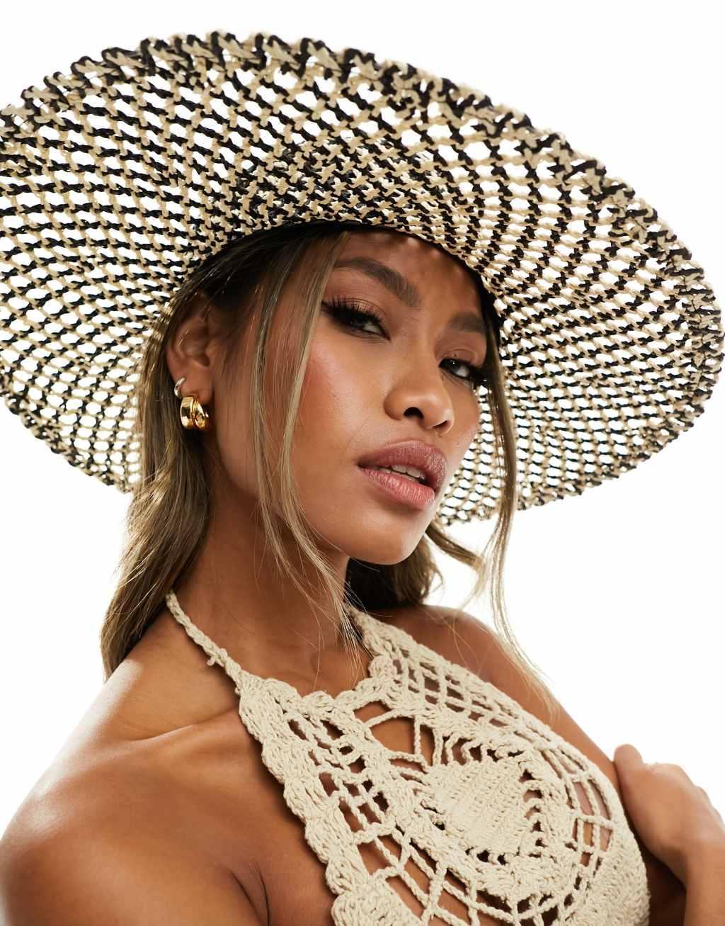 South Beach open weave wide brim hat in monochrome  Product Image