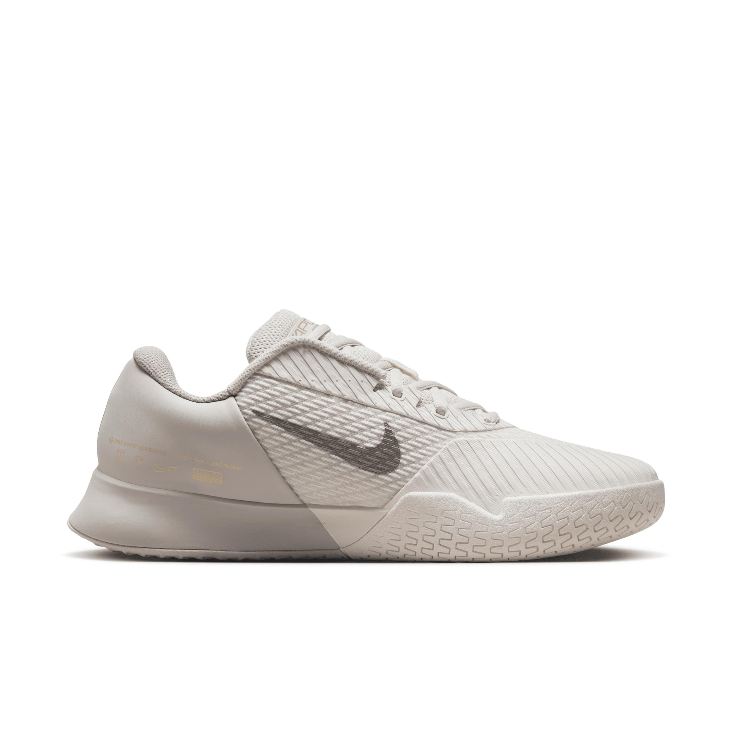 NikeCourt Vapor Pro 2 Premium Men's Hard Court Tennis Shoes Product Image