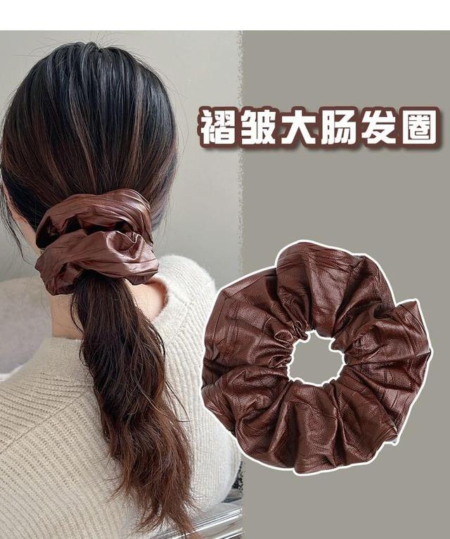 Plain Fabric Scrunchie Product Image