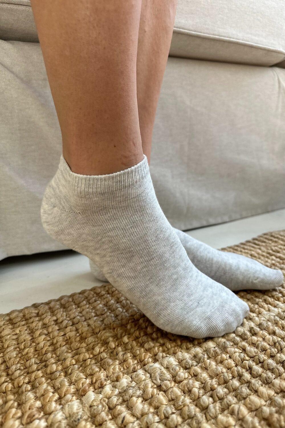 Basic Ankle Socks Product Image