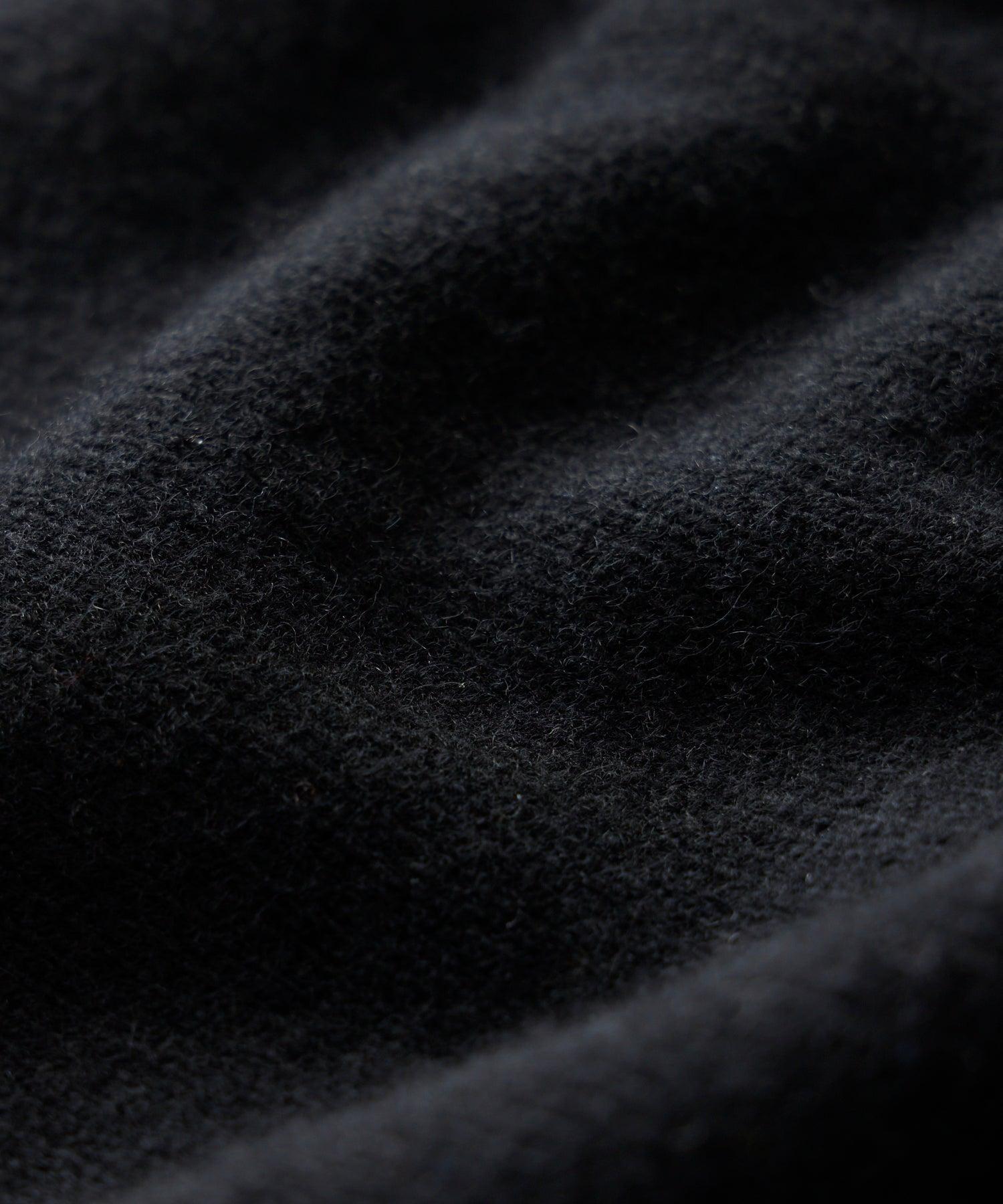 Nomad Cashmere Turtleneck in Black Product Image