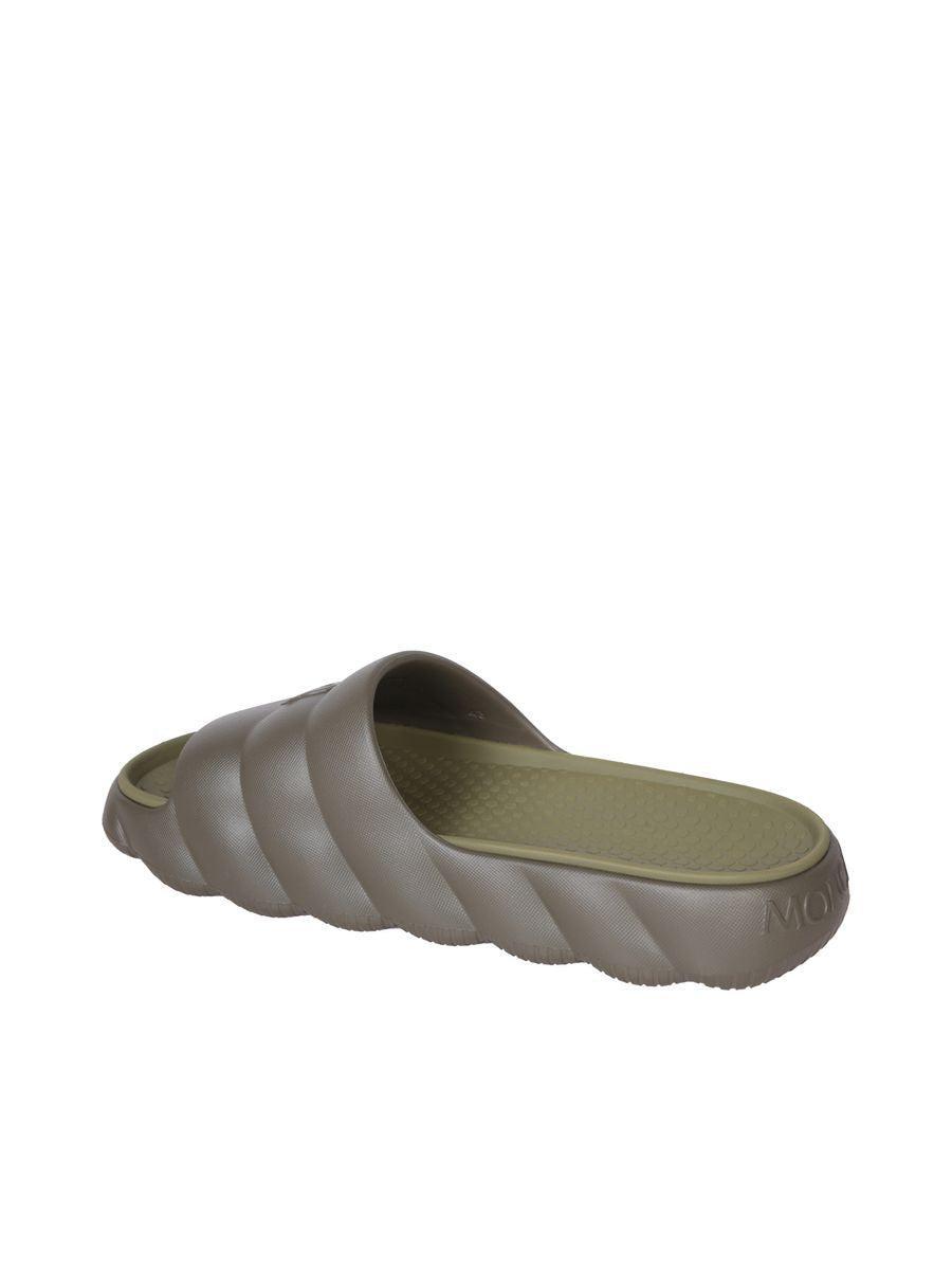 Sandals In Green Product Image