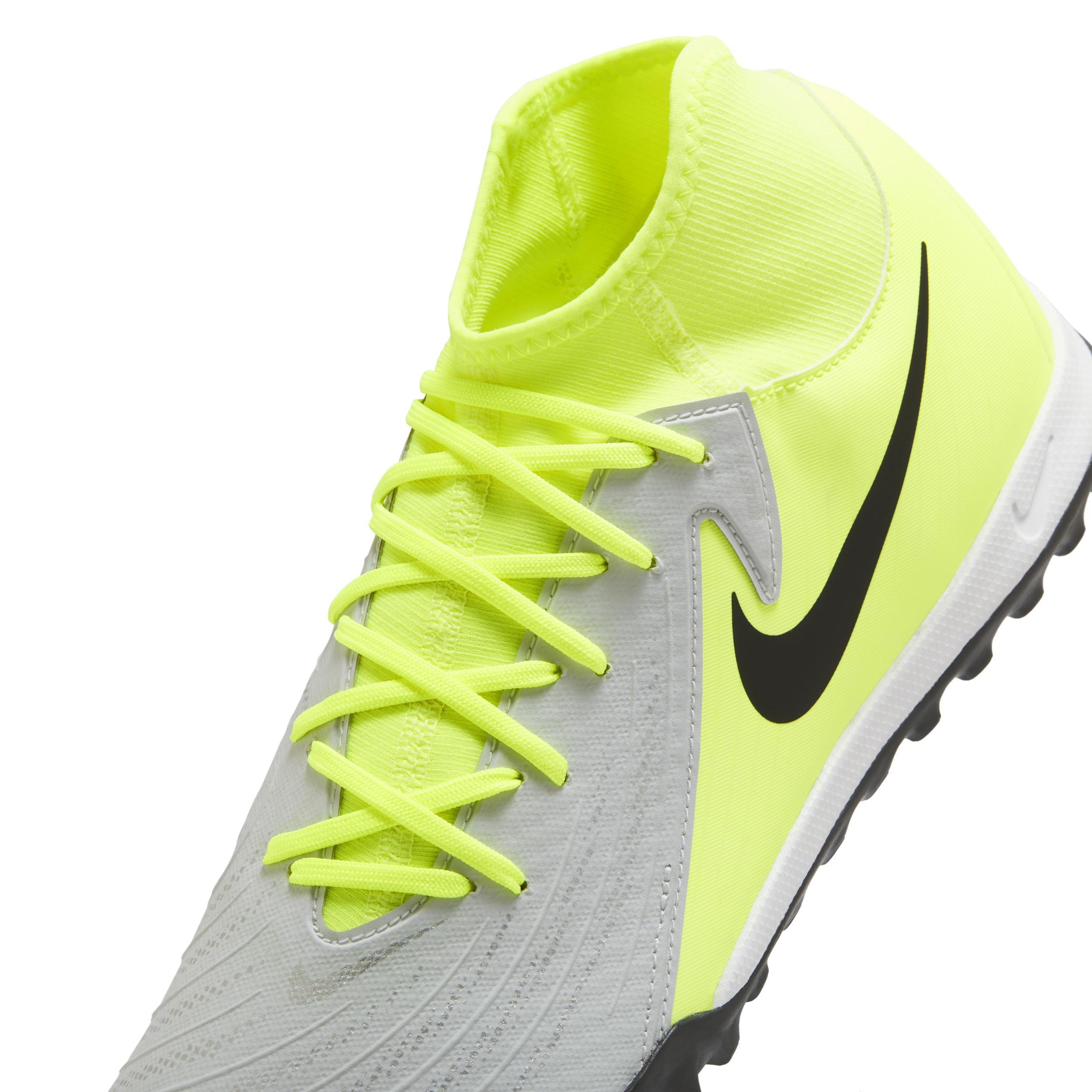 Nike Men's Phantom Luna 2 Academy TF High-Top Soccer Shoes Product Image