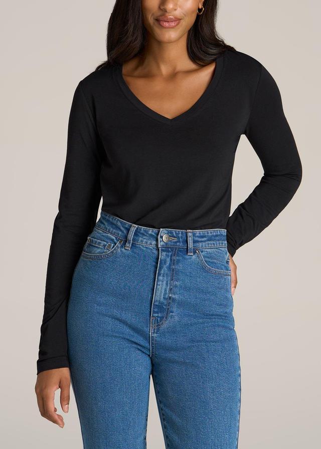 Long Sleeve Scoop V-Neck Tee Shirt for Tall Women in Black Female Product Image