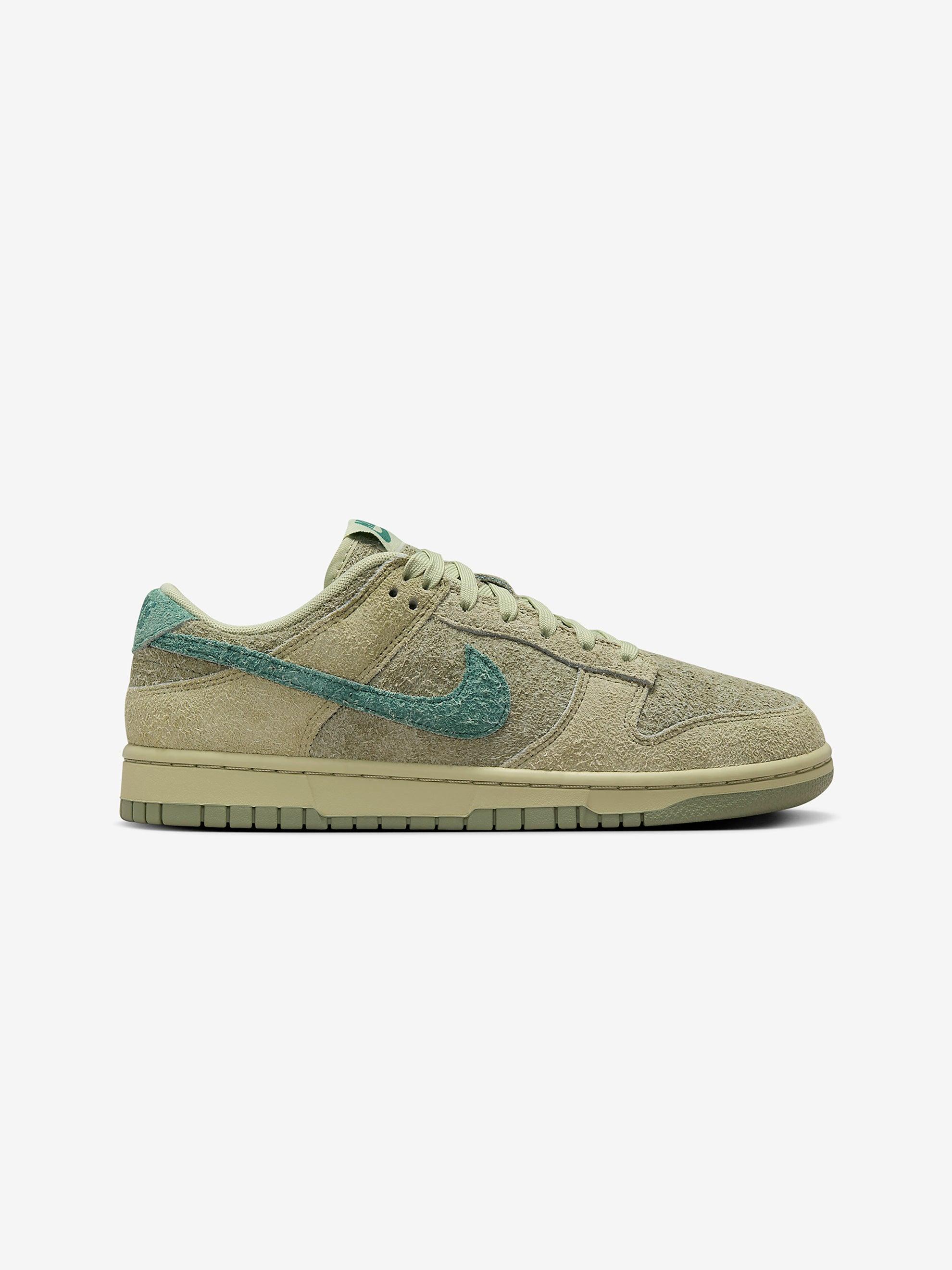 W Nike Dunk Low (Olive Aura/Bicoastal/Oil Green) Product Image