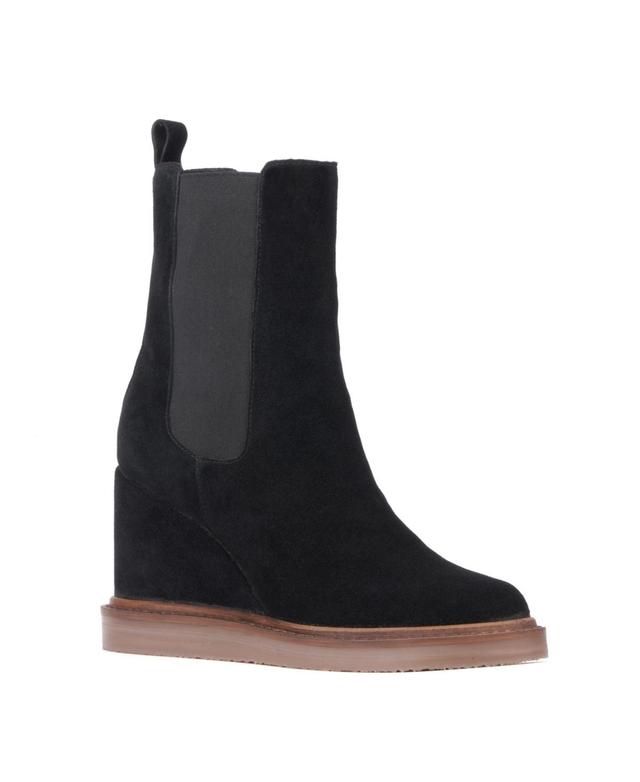 Womens Elizabeth Wedge Boots Product Image