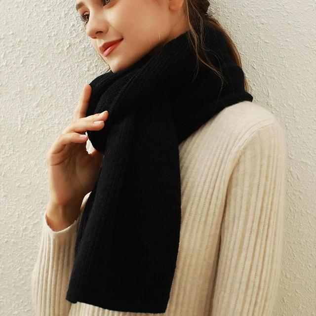 Knit Scarf Product Image