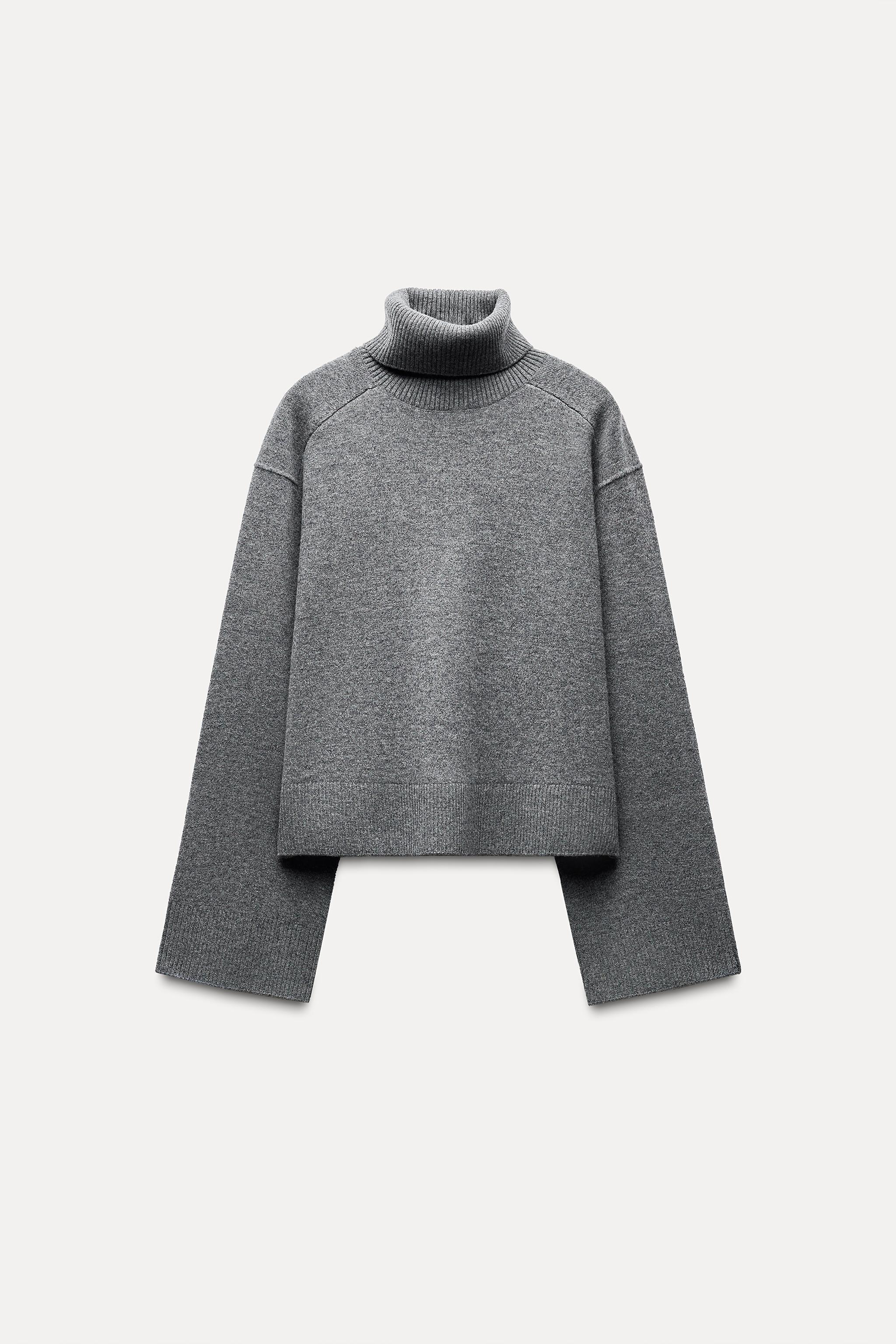 OVERSIZED WOOL SWEATER Product Image