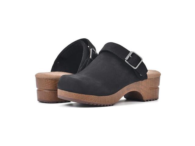 White Mountain Being Nubuck) Women's Shoes Product Image