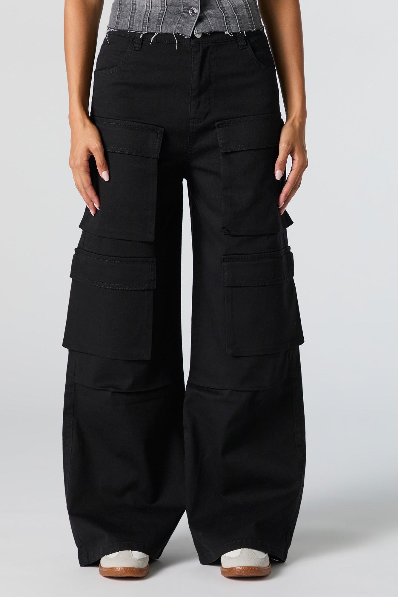 Multi Pocket Wide Leg Cargo Pant Female Product Image