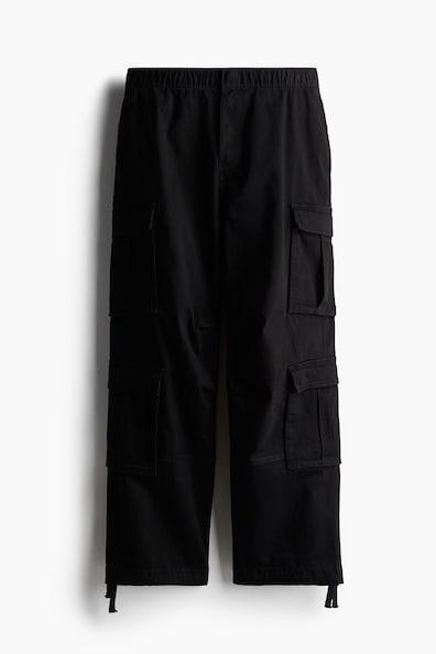 Loose Fit Cargo Pants Product Image