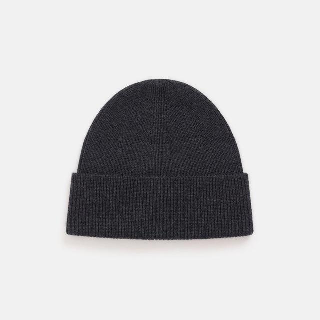 Ribbed Beanie Product Image