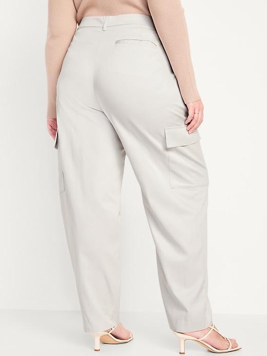 Extra High-Waisted Taylor Cargo Pants Product Image