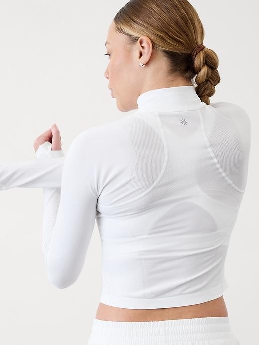 Momentum Seamless Crop Half Zip Product Image