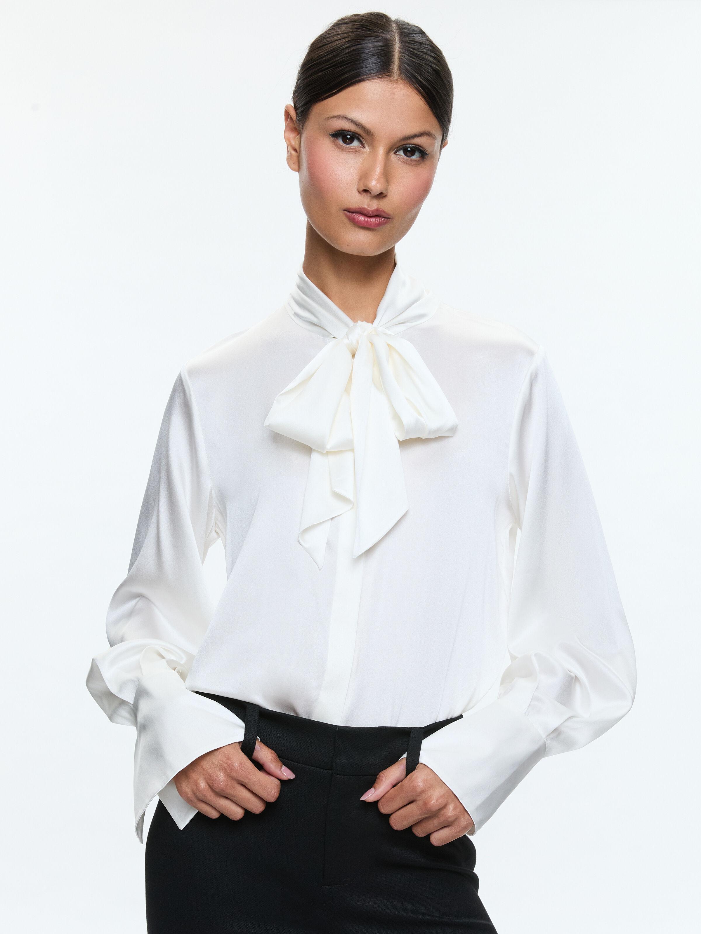 ALICE AND OLIVIA Lloyd Slit Sleeve Button Down Blouse In Off White Product Image