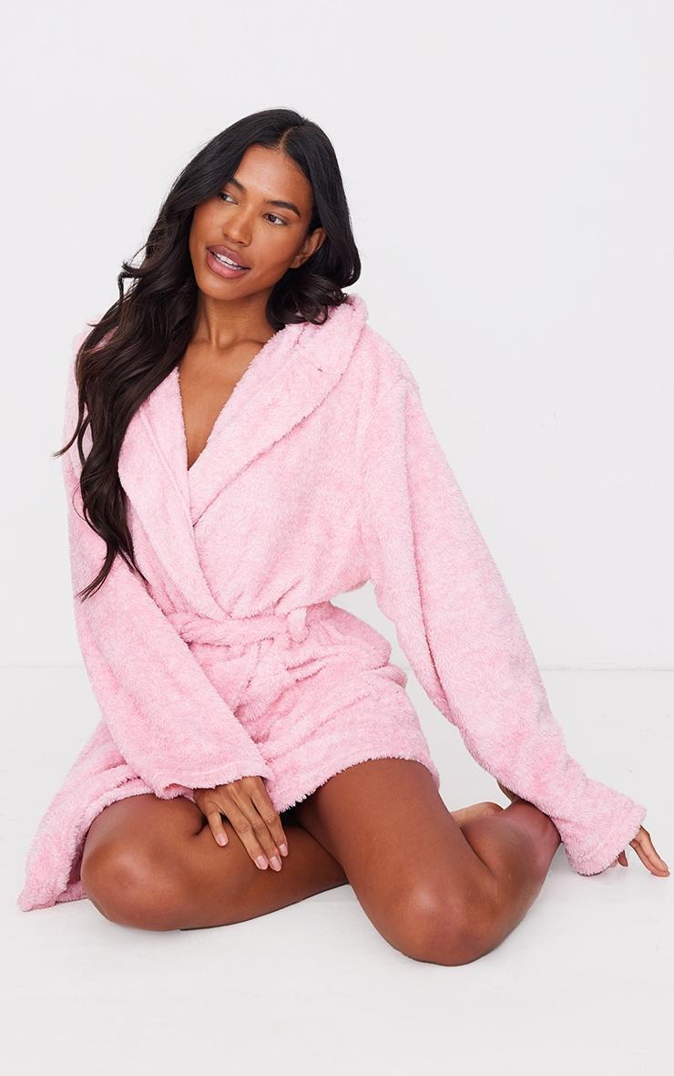 PRETTYLITTLETHING Pink Fluffy Bath Robe Product Image