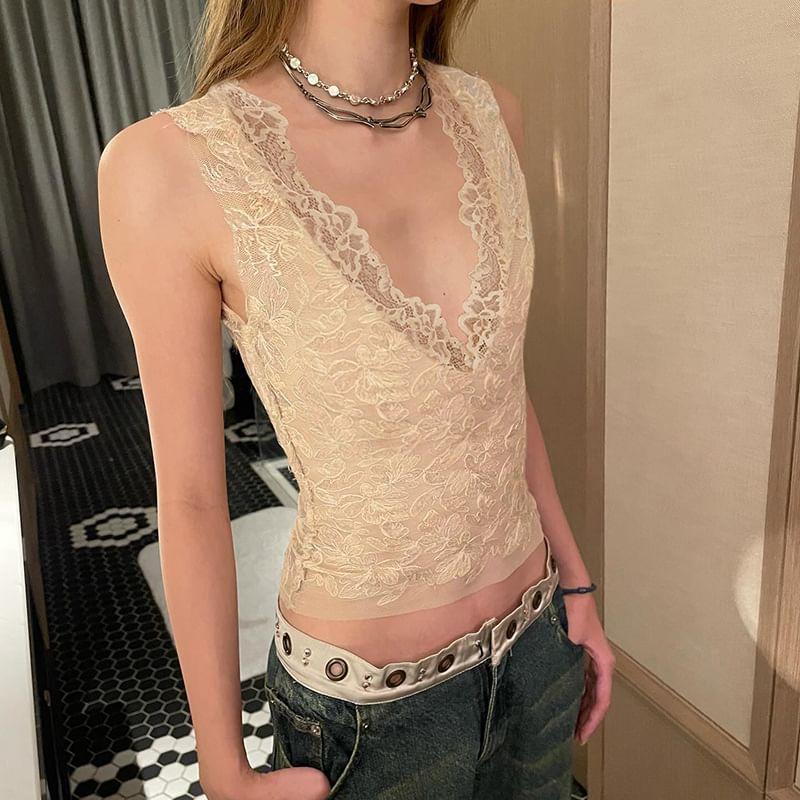 Sleeveless V-Neck Floral Lace Cropped Tank Top Product Image