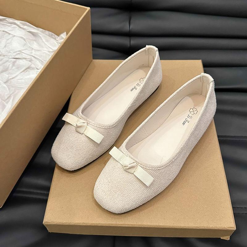 Round Toe Bow Flats Product Image