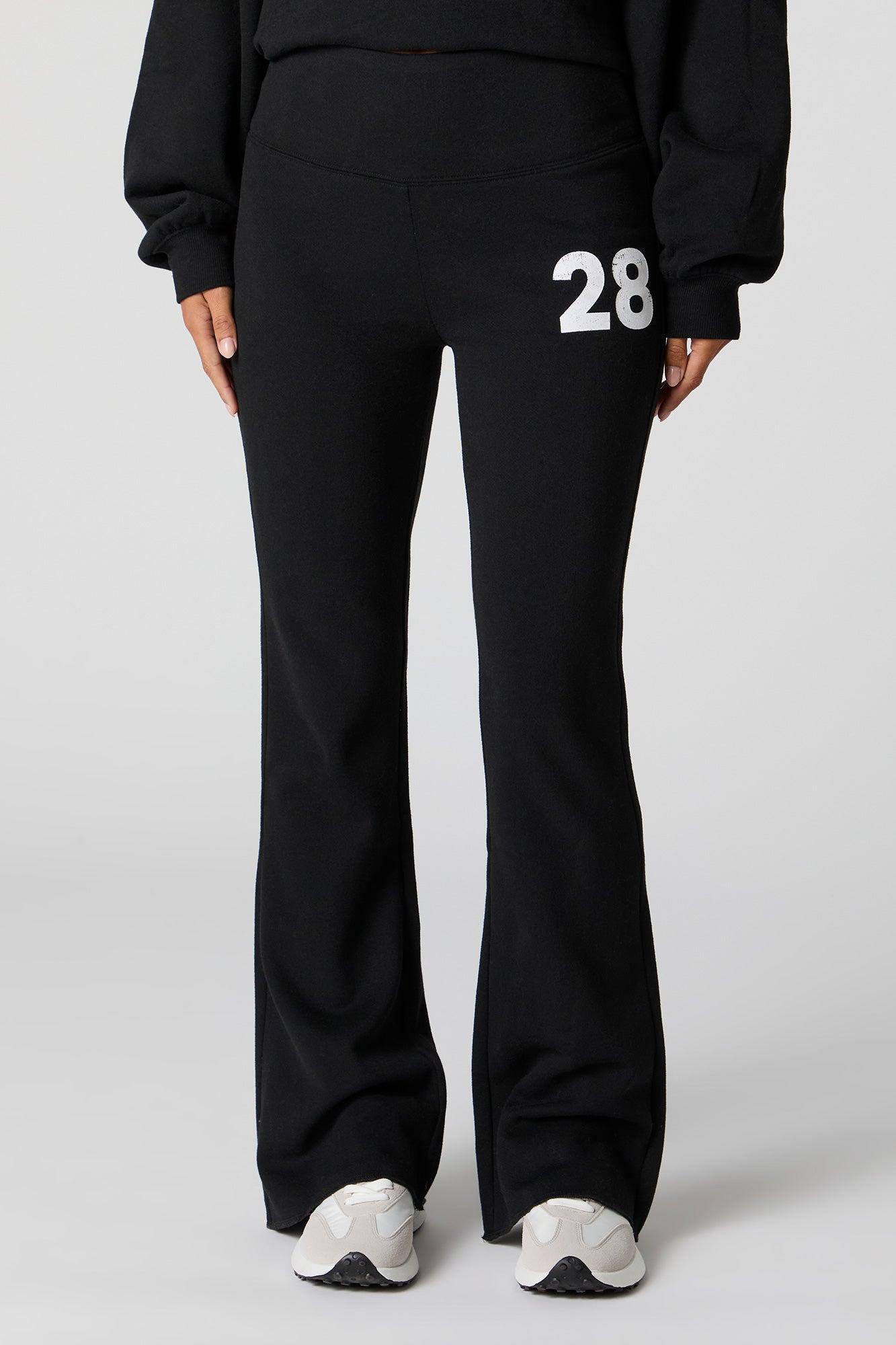 Graphic Flare Fleece Sweatpant Female Product Image