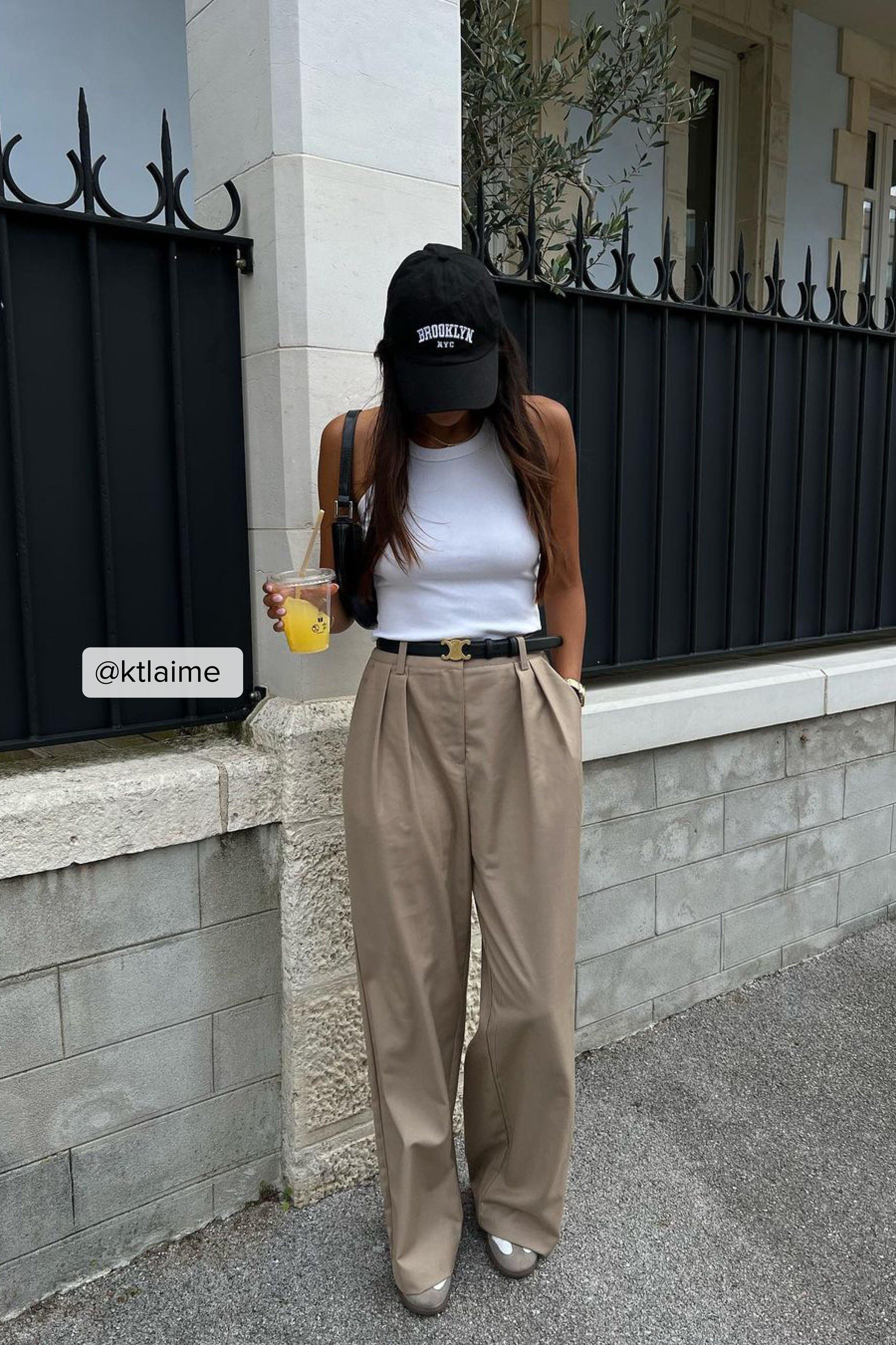 Pleated Wide Leg Relaxed Pants Product Image