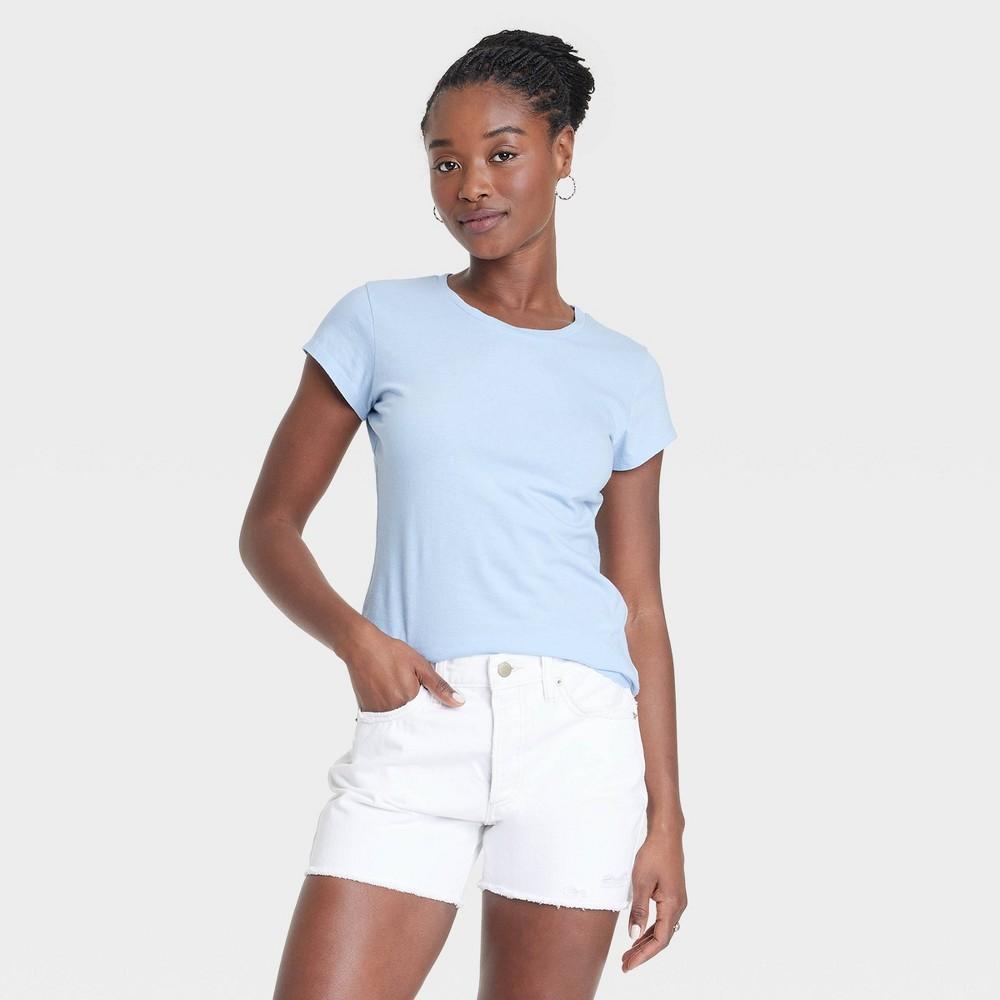 Womens Fitted Short Sleeve T-Shirt - Universal Thread Light Blue Product Image