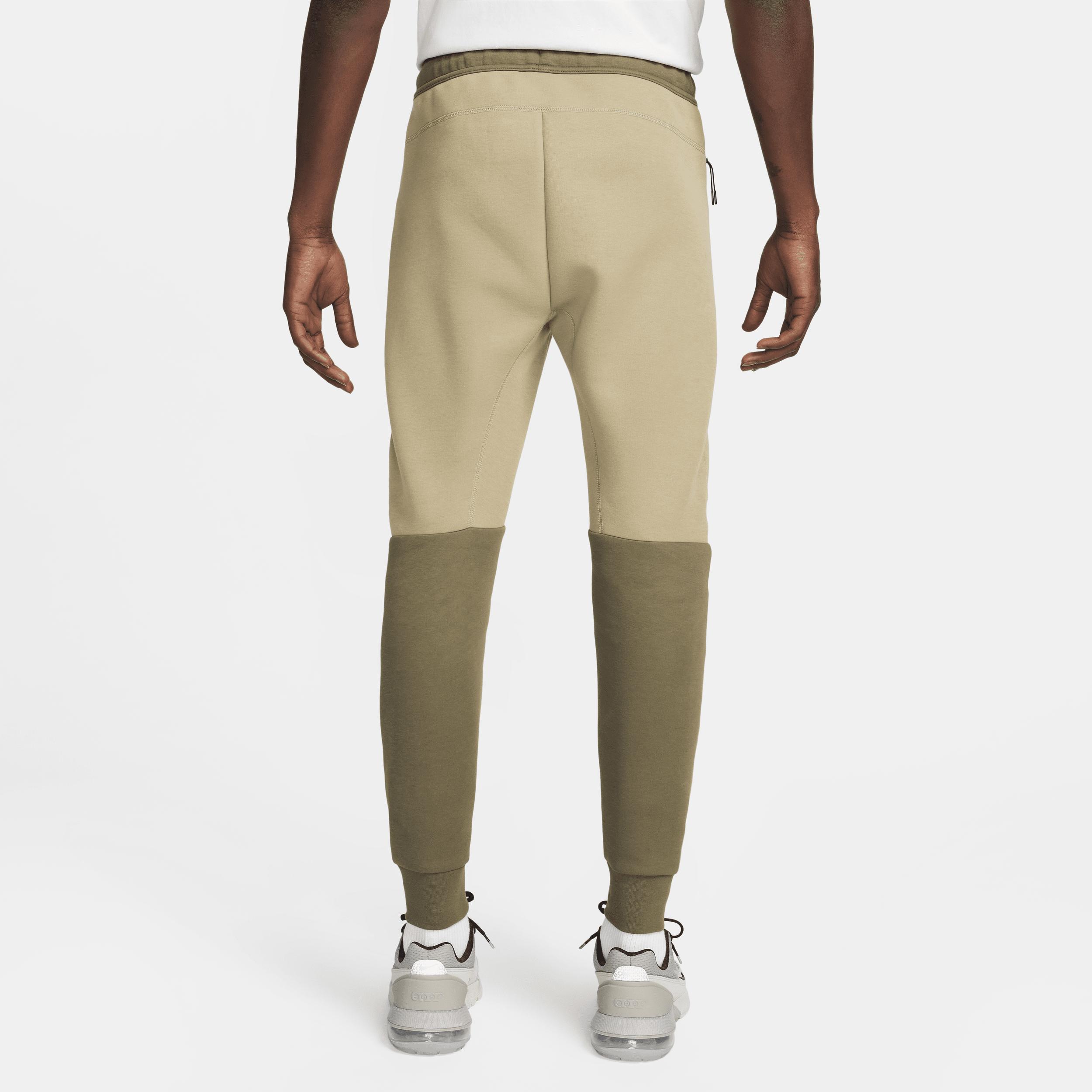 Men's Nike Sportswear Tech Fleece Jogger Pants Product Image