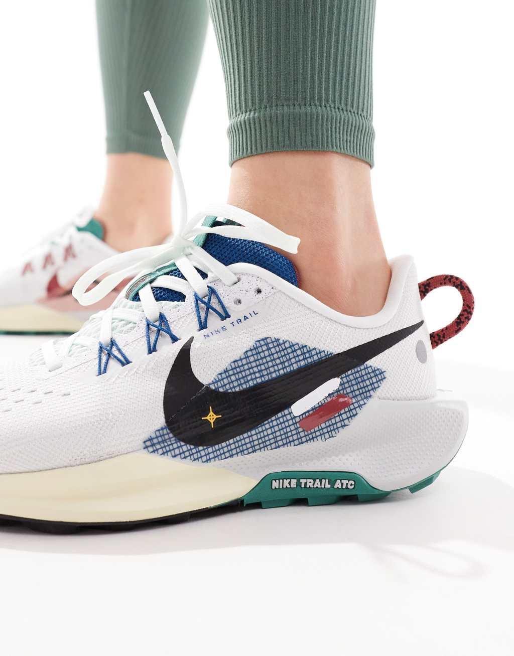 Nike Running Pegasus Trail 5 sneakers in white and court blue Product Image