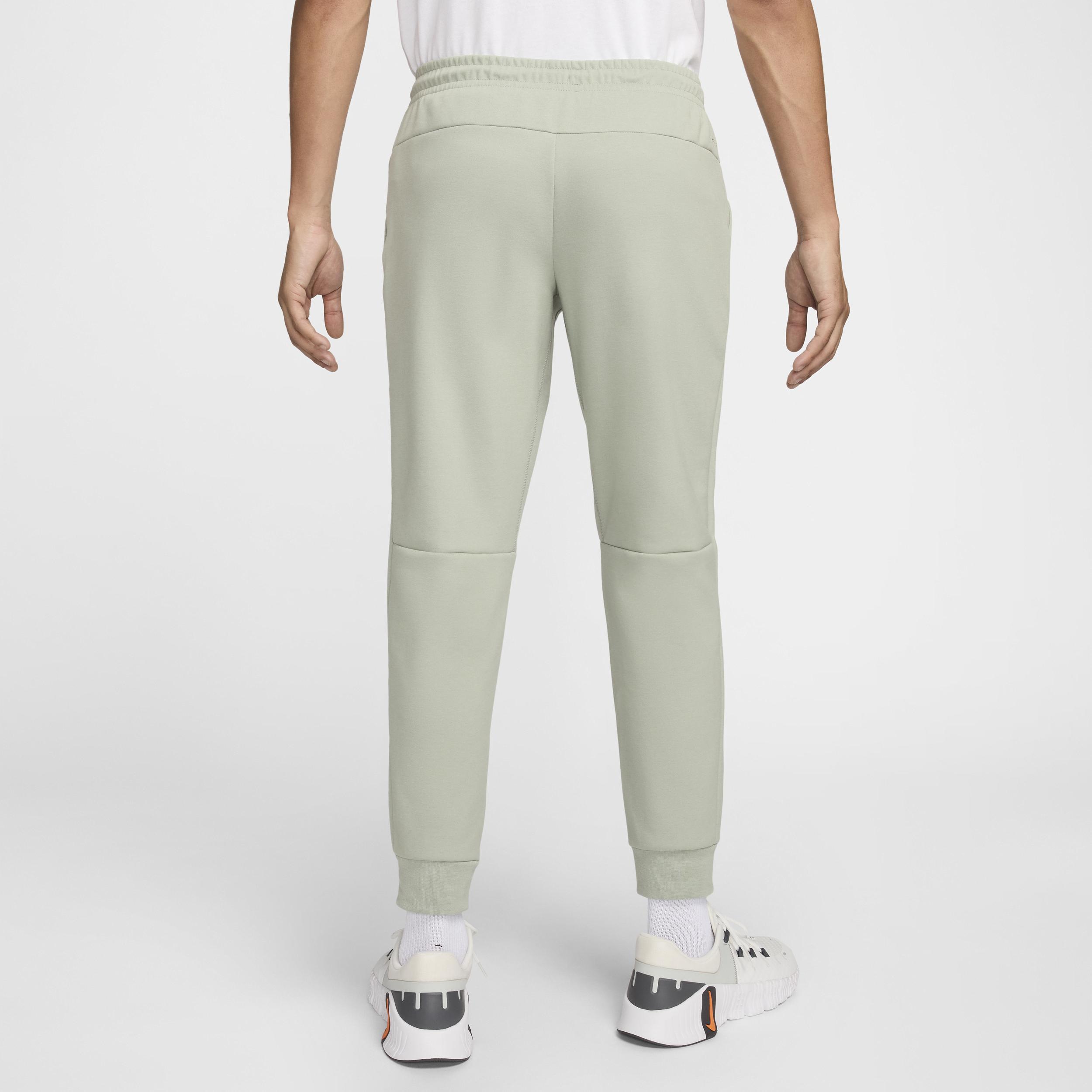 Nike Men's Primary Dri-FIT UV Versatile Jogger Pants Product Image