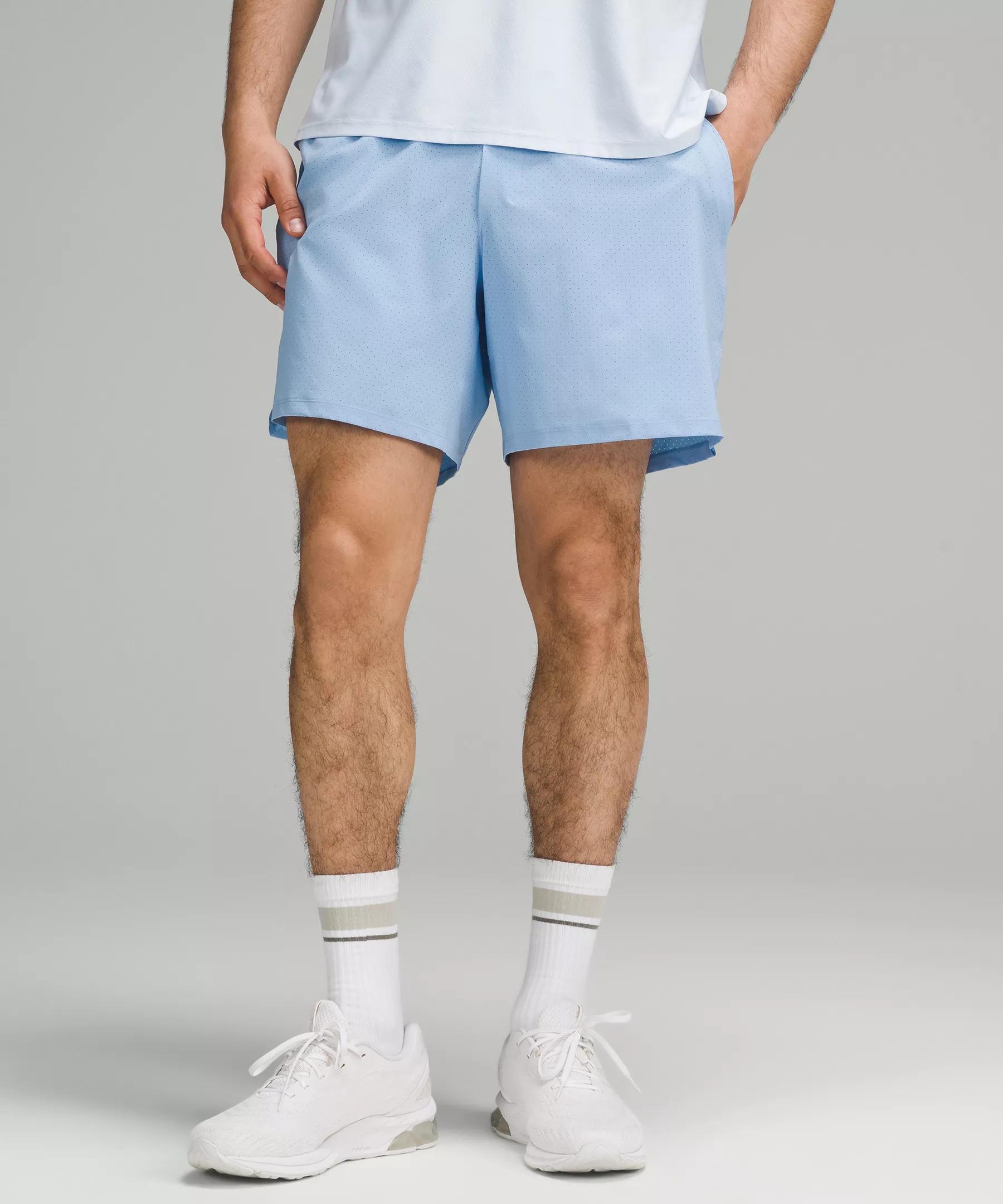 Vented Tennis Short 6" Classic Fit Product Image