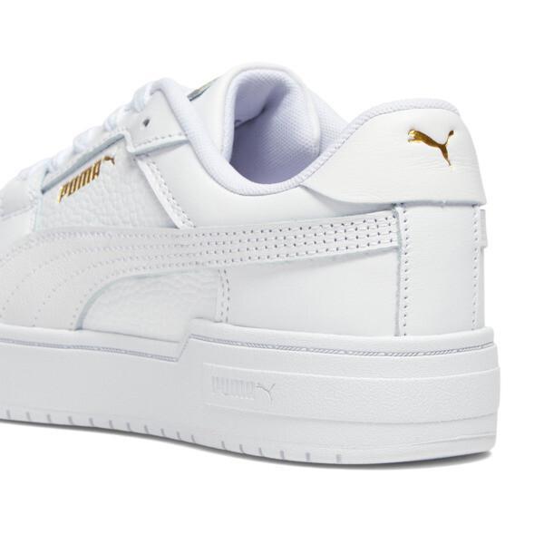 CA Pro Classic Women's Sneakers Product Image