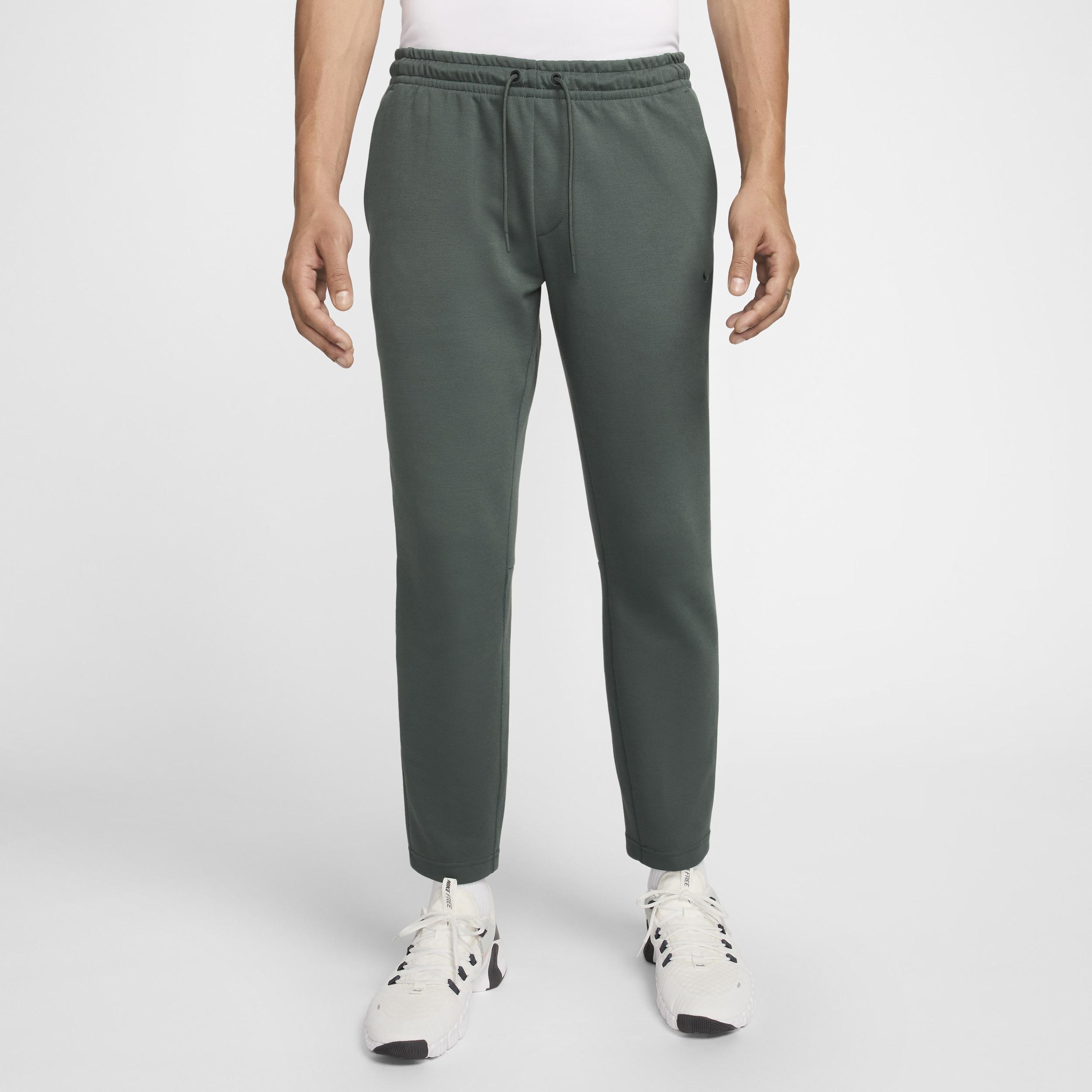 Nike Men's Primary Dri-FIT UV Tapered Versatile Pants Product Image