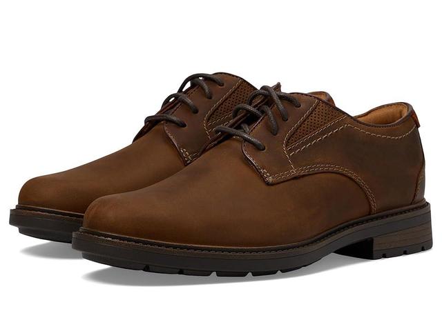 Clarks Un Shire Low (Beeswax Leather) Men's Lace-up Boots Product Image