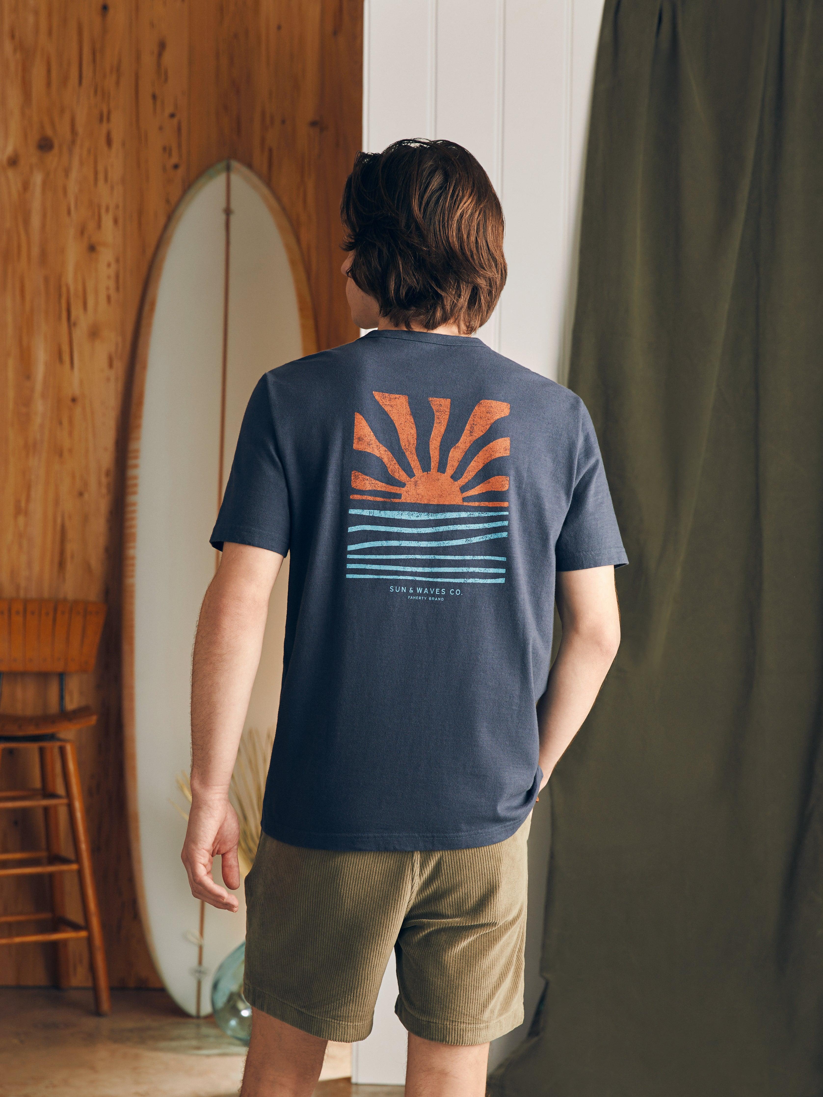 Sunwashed Graphic Tee - Dune Navy Male Product Image