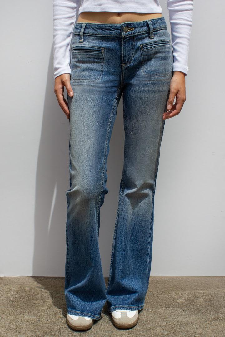 Flare jeans with front pockets Product Image