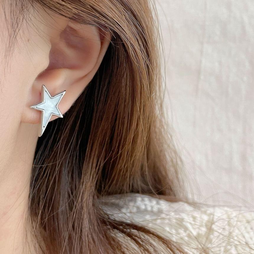 Star Drop Earring Product Image