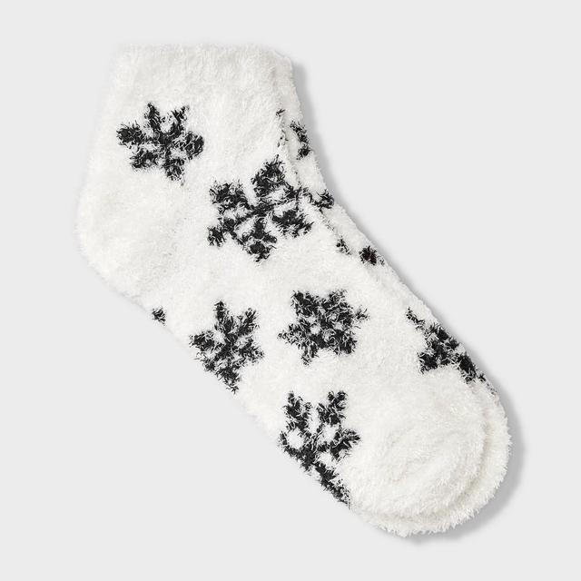 Womens Snowflake Cozy Low Cut Socks - Auden 4-10 Product Image