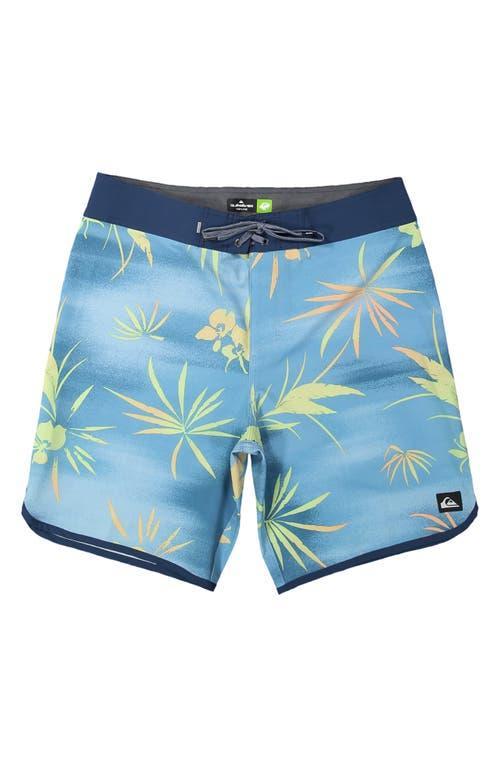 Quiksilver Surfsilk Scallop Swim Trunks Product Image