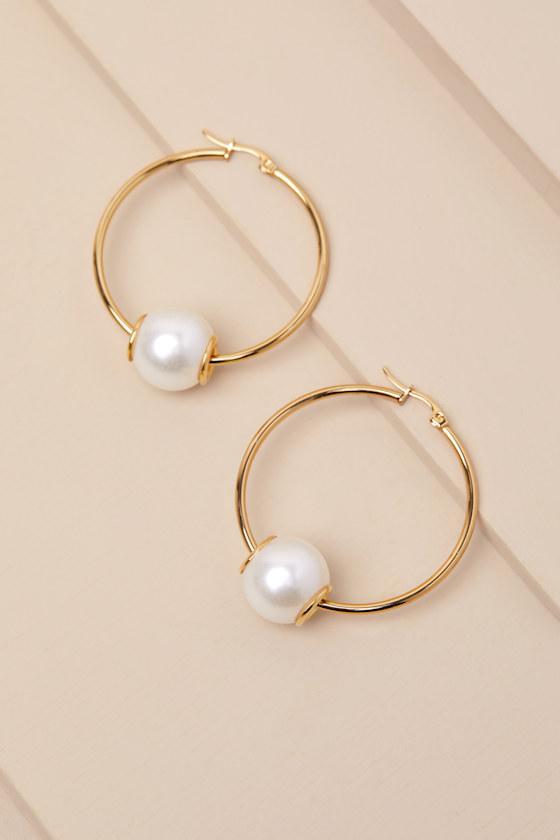 Luminous Presence Gold Pearl Hoop Earrings Product Image