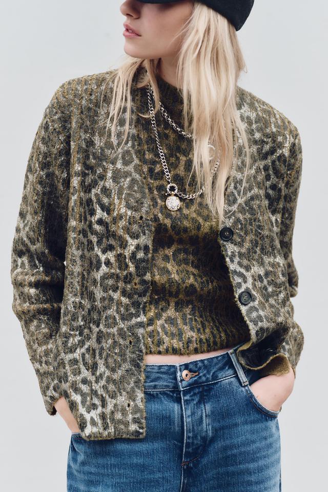 ANIMAL PRINT KNIT FOIL JACKET Product Image