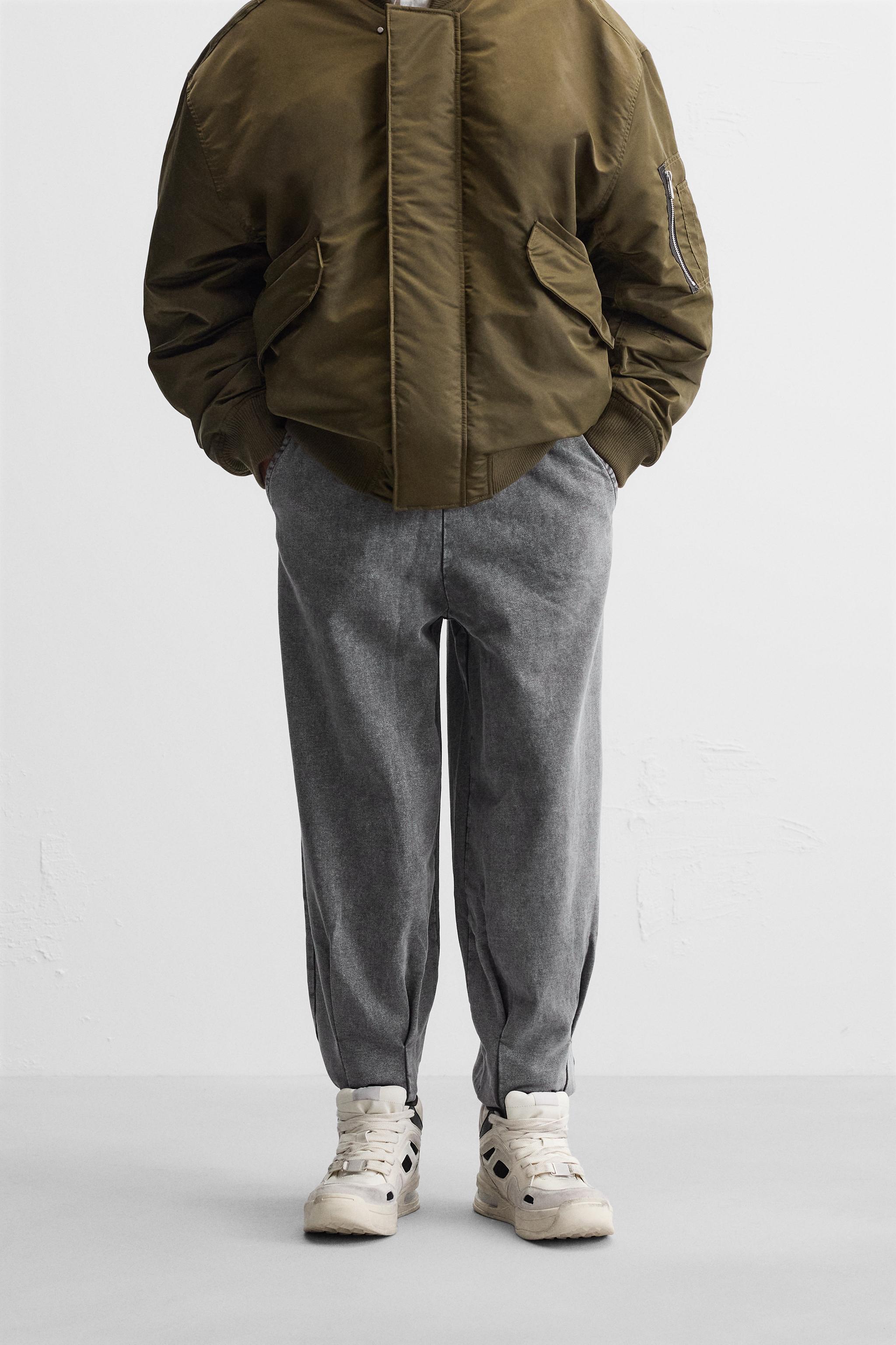 OVERSIZED WASHED JOGGER PANTS Product Image