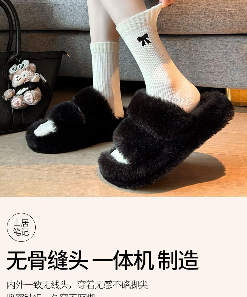 Set of 3 Pairs: Bow Embroidered Socks Product Image