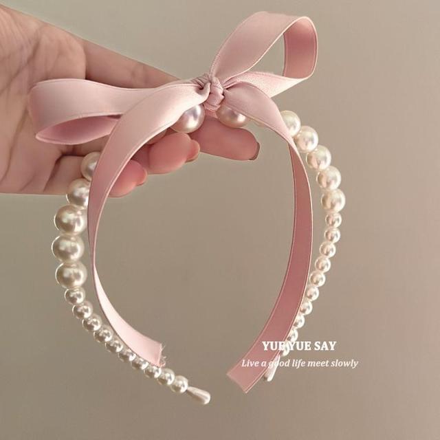 Ribbon Faux Pearl Headband Product Image