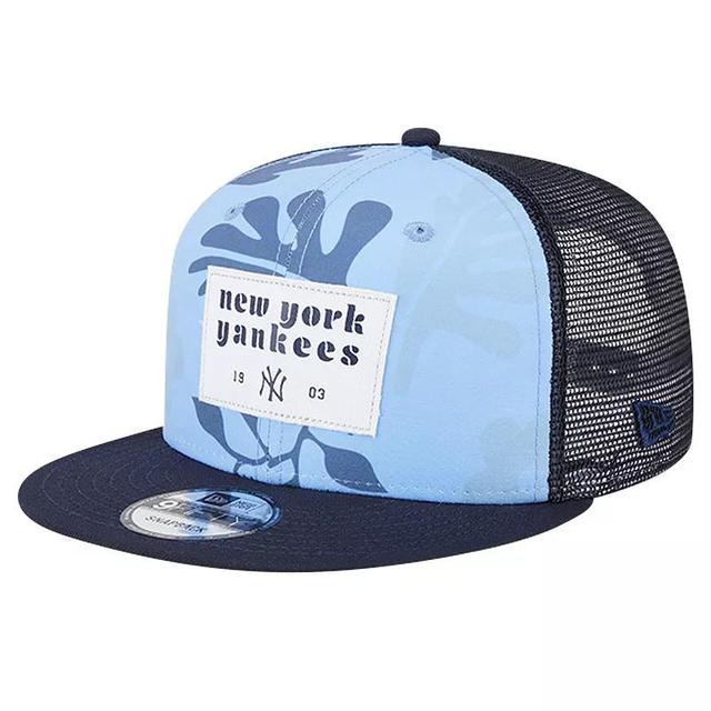 Mens New Era New York Yankees Bikini Bottom Trucker 9FIFTY Snapback Hat, Blue Product Image