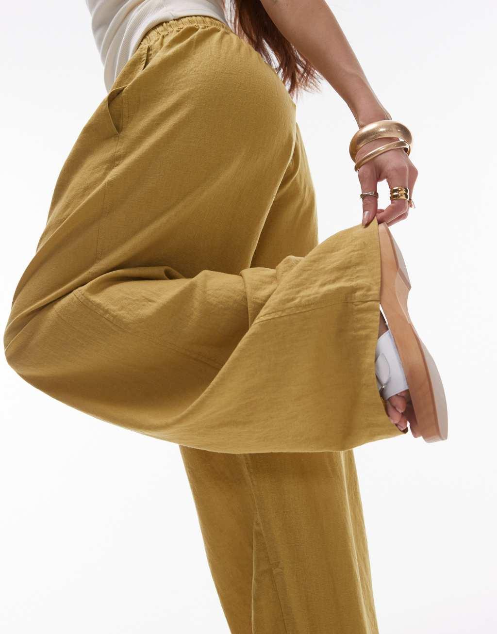 Topshop linen blend balloon pants in green Product Image