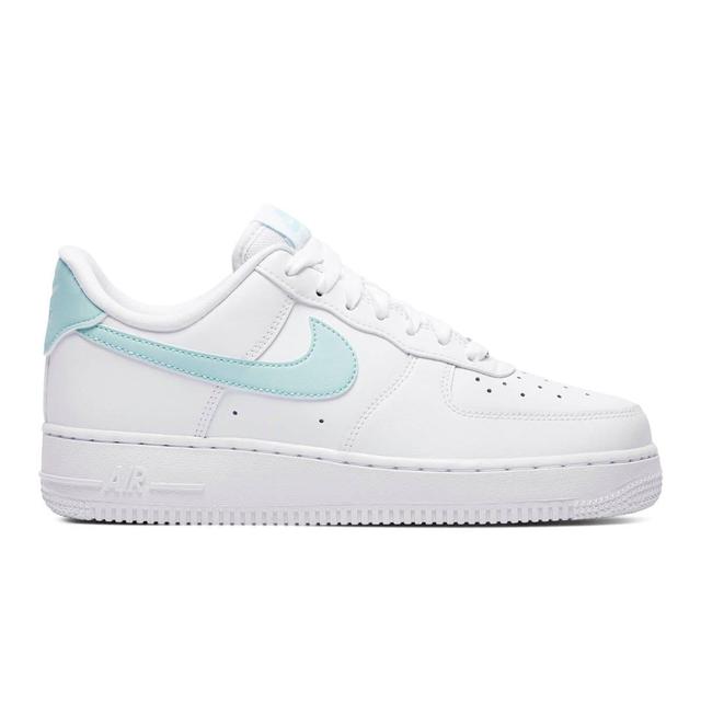 WOMEN'S AIR FORCE 1 '07 Product Image