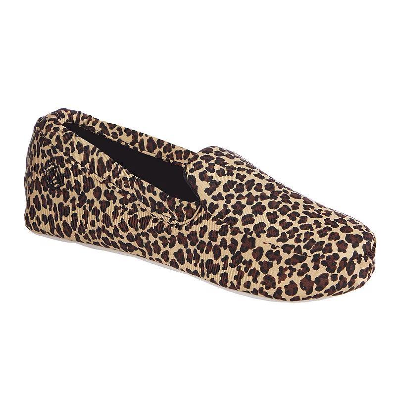 isotoner Ivy Womens Moccasin Slippers Product Image