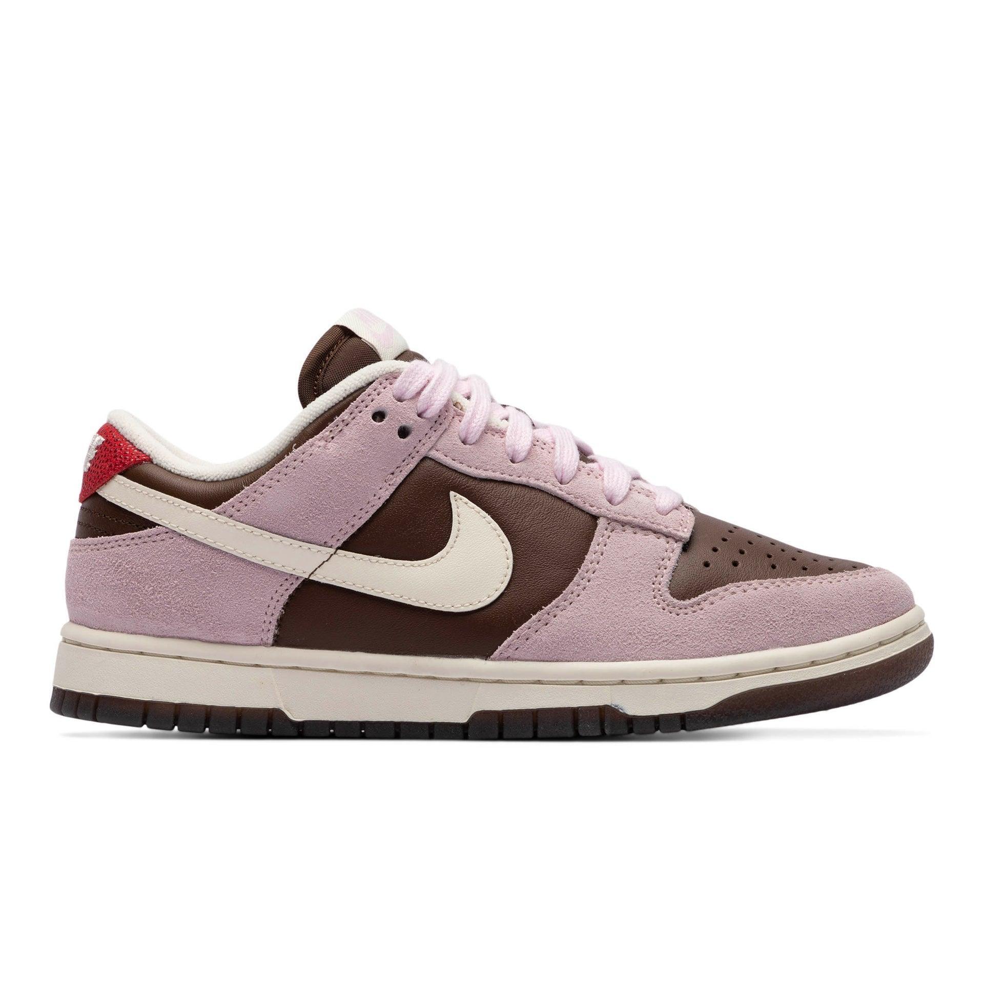 WOMEN'S DUNK LOW Product Image