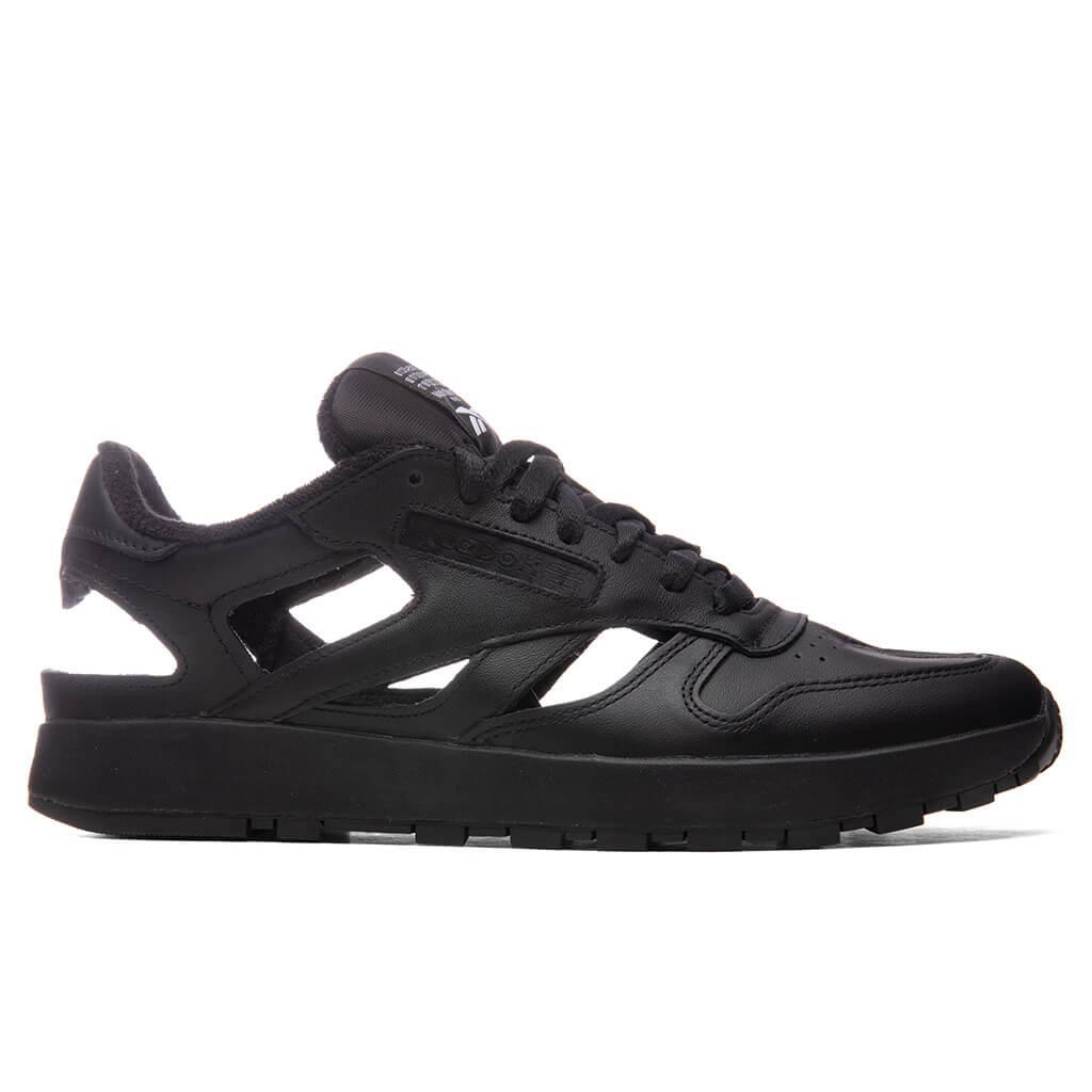 Maison Margiela x Reebok Décortiqué’ Classic Leather Sneaker - Black Male Product Image