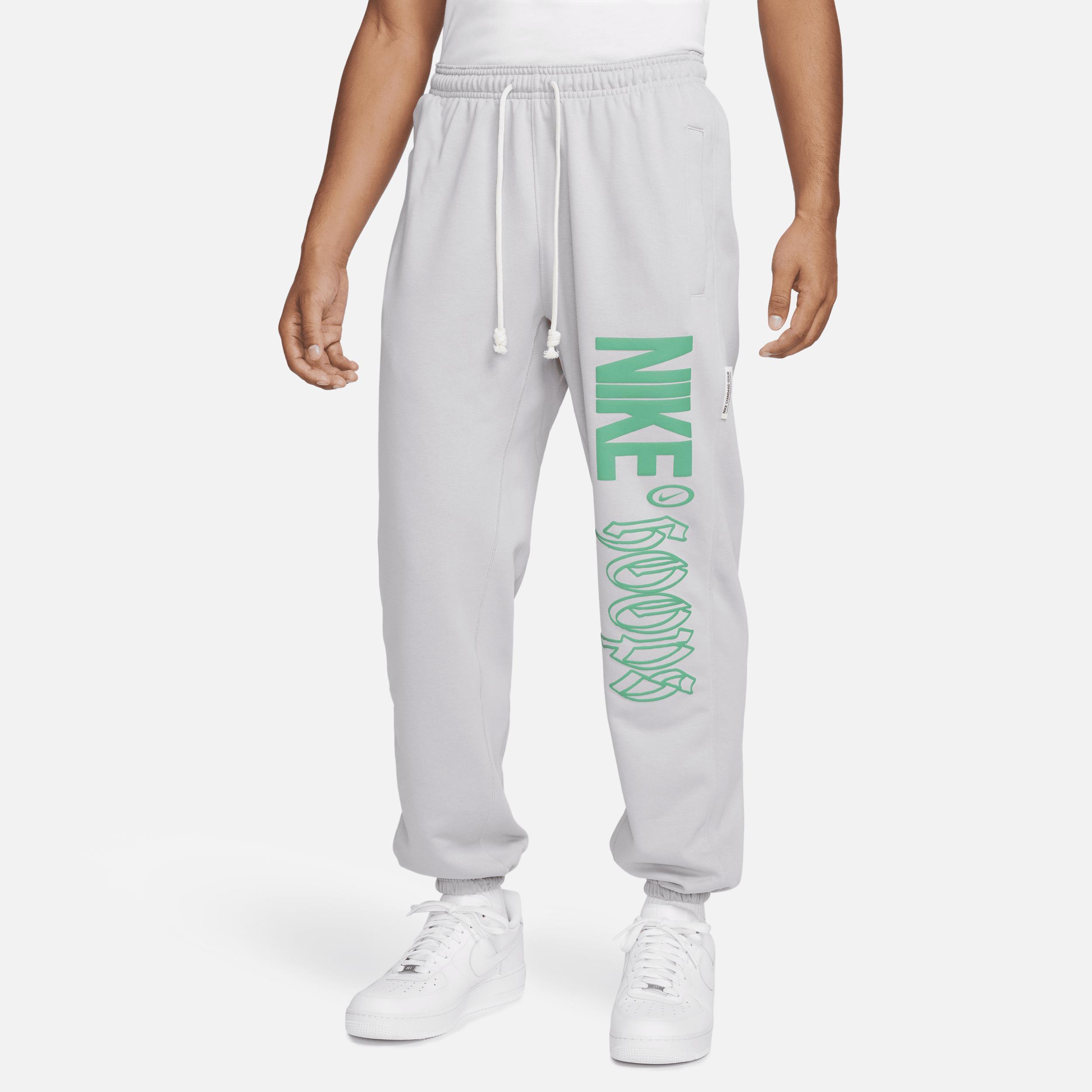 Nike Men's Standard Issue Dri-FIT Basketball Pants Product Image