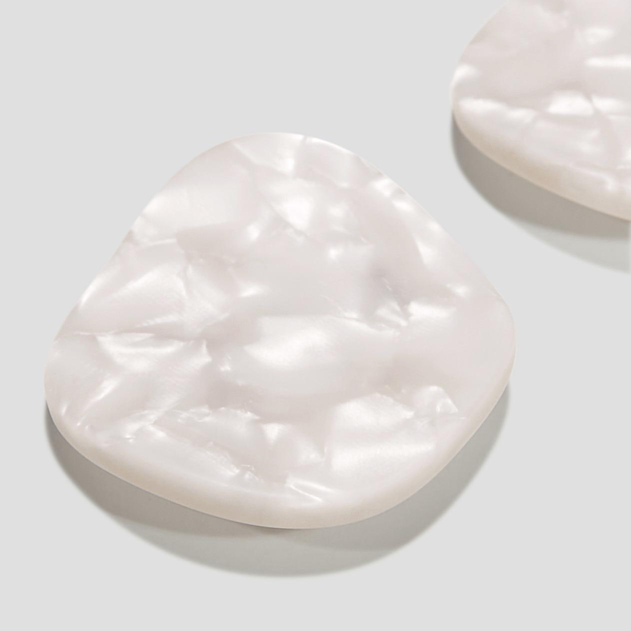 Removable Acrylic (Lilly) Product Image